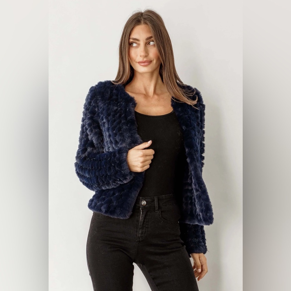 Women’s Medium Alice + Olivia Fawn Faux Fur Jacket Indigo Collarless Luxe Coat - Picture 1 of 7